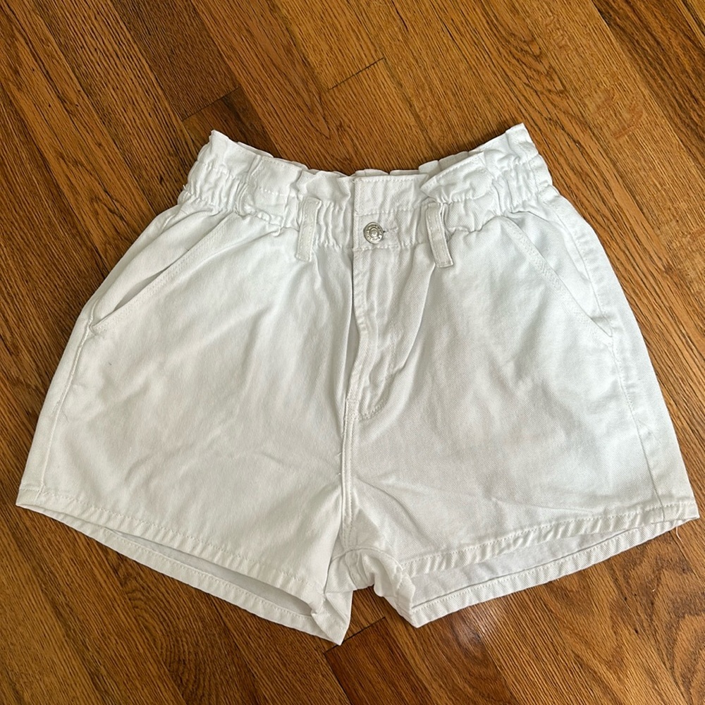 Kensie Jeans Vintage Luxe - The High Rise Short - Size 2